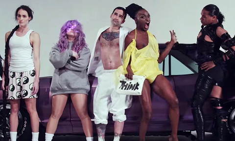 Келли Мишель Ли Осборн алдарт Double Duchess, Future People нарын клипэнд тоглолоо